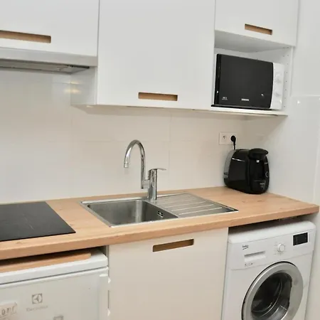 Apartamento Super Cozy Studio Near Notre Dame Cathedral París